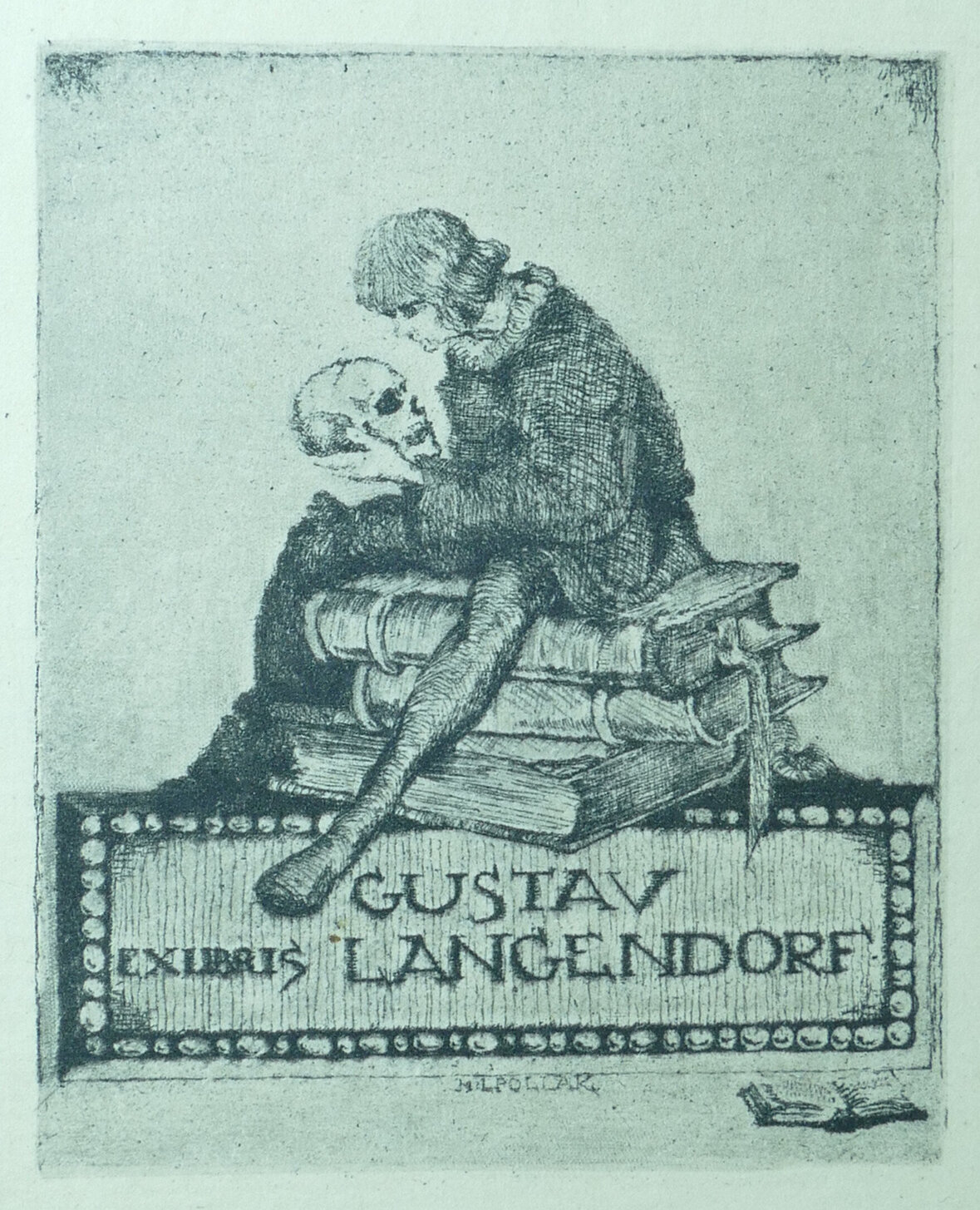 Das Exlibris von Gustav Langendorf. Alles in einem grün blau stich. Man sieht Hamlet einen Schädel haltend auf drei Büchern sitzten die auf einem von Perlen umrandeten kasten liegen auf dem EXLIBRIS Gustav Langendorf steht.